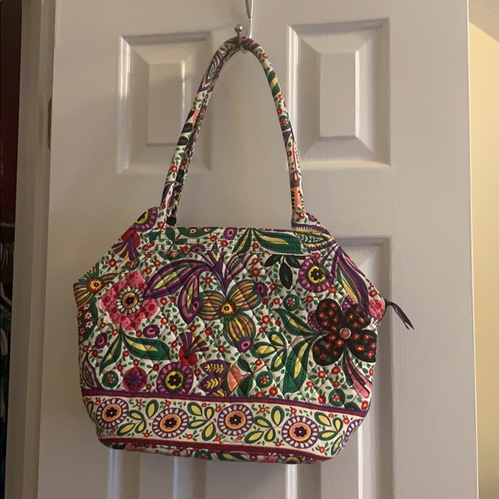 New Without Tags Vera Bradley Floral Handbag